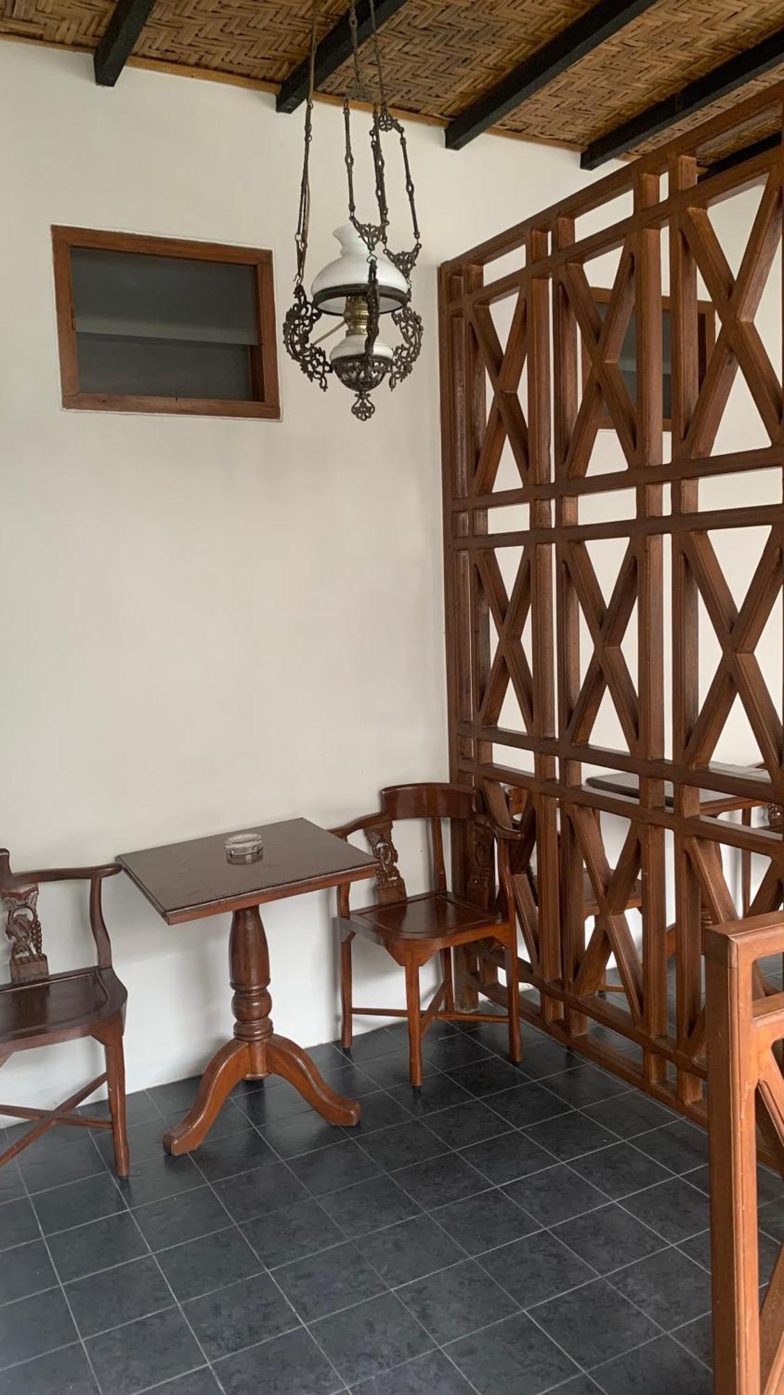 布拉多克酒店&餐厅 日惹 外观 照片