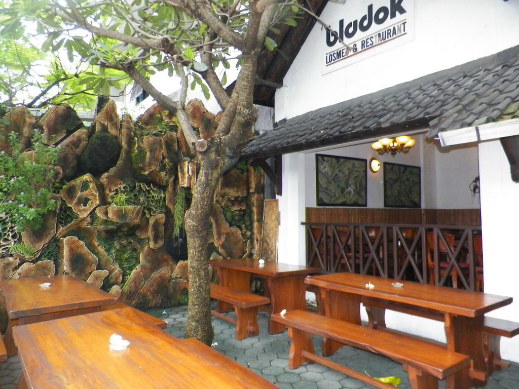 布拉多克酒店&餐厅 日惹 外观 照片